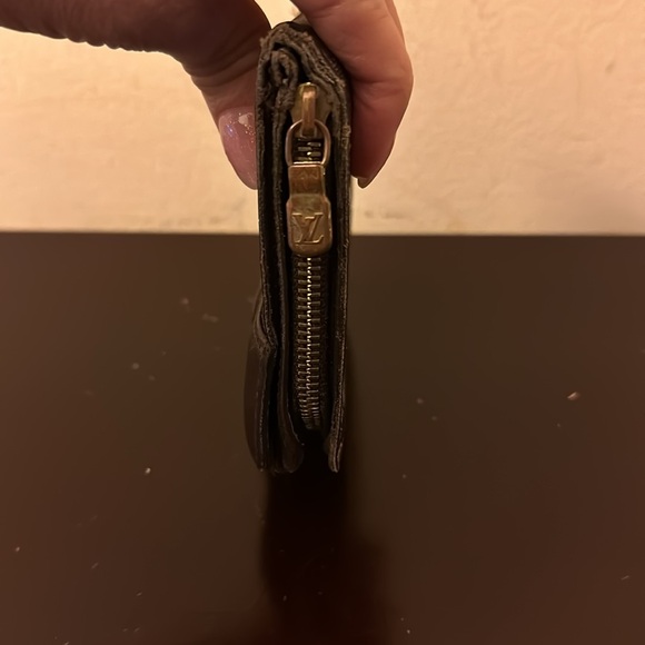 Louis Vuitton damier wallet. Good condition - Picture 4 of 11